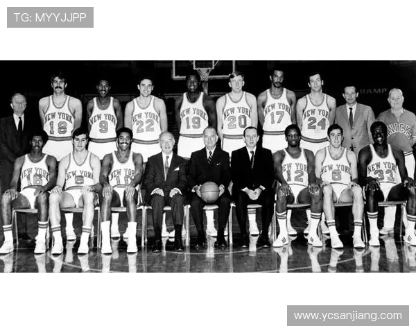 纽约尼克斯崛起之路探秘球队重建与新赛季夺冠潜力分析