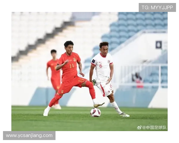 国足新星闪耀赛场带领球队逆转强敌再创亚洲杯历史新篇章