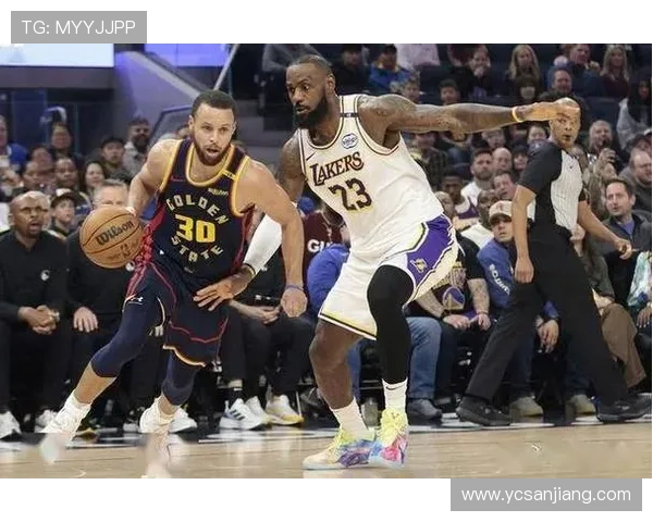 NBA季中焦点之争多队豪强掀起激烈角逐潮流新势态全面上演中的变局