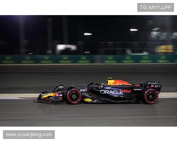 F1赛季最新动态：红牛车队表现稳定，梅赛德斯引擎升级引关注